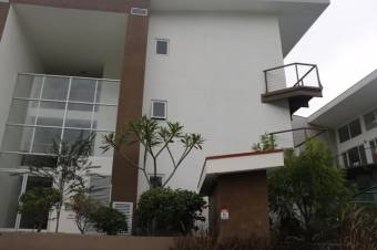 Exclusivo Apartamento   en  SantaAna.  Venta   CG-20-715