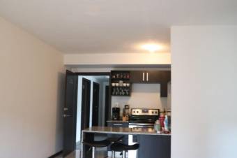 Exclusivo Apartamento   en  SantaAna.  Venta   CG-20-715