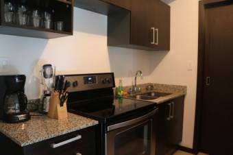 Exclusivo Apartamento   en  SantaAna.  Venta   CG-20-715