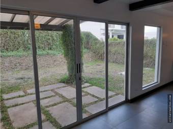 V#179 Moderna Casa en Venta/Grecia-Alajuela