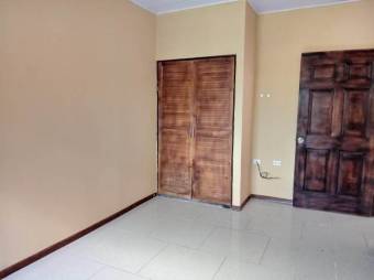 Bonito  Apartamento  en  Guápiles Centro.  En Alquiler 