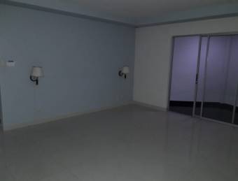 Venta de casa ubicada en  Cartago, Dulce Nombre