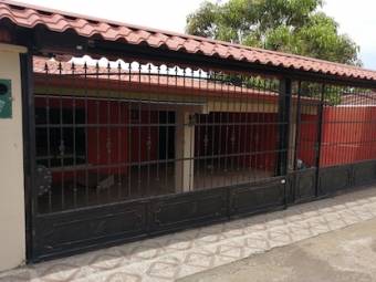 Venta de casa ubicada en Alajuela, Grecia, Tacares