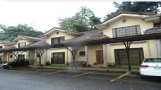 Venta de casa ubicada en San José, Escazú, Condominio El Cedro