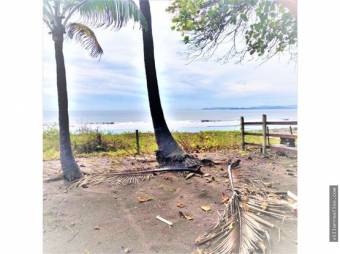 V#386 Precioso Terreno en Venta en Playa Tivives, Puntarenas