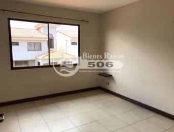 Casa en alquiler condominio San Francisco Heredia #200