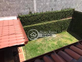 Casa en alquiler condominio San Francisco Heredia #200