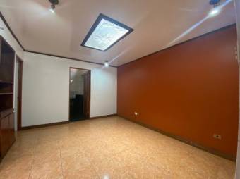 MLS-22-356 VENTA CASA SABANA SAN JOSE