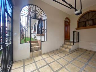 MLS-22-1656 VENTA CASA DESAMPARADOS SAN JOSE