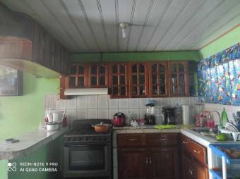 Casa con Local en Venta, Calle Palermo Guapiles      CG-21-2300