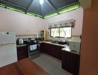 Linda y Comoda casa en Venta, Guacimo           CG-21-2254