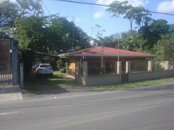 Amplia y Comoda casa en Venta, Guapiles Centro           CG-20-888