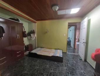 Casa en venta en Desamparados, Alajuela. RAH 22-1749