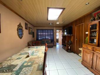 Casa en Venta en Heredia, Heredia. RAH 22-1654