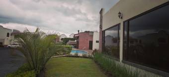 Venta de casa ubicada en San José, Alajuelita, San Felipe.