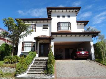 MLS-21-192 ALQUILER CASA SANTO DOMINGO HEREDIA