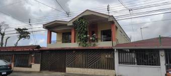 Estupenda casa en Venta, Guapiles centro             CG-21-1431