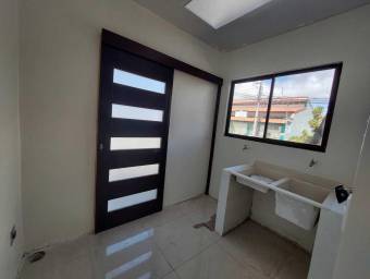 Casa en Venta en San Pablo, Heredia MLS #23-2022 CL