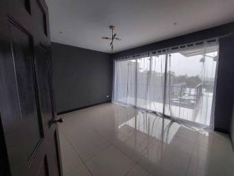 Casa en Venta en San Isidro, Heredia MLS #23-1154 CL