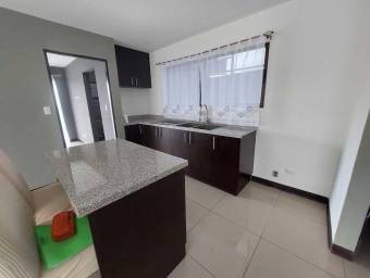 Casa en Venta en San Isidro, Heredia MLS #23-1154 CL