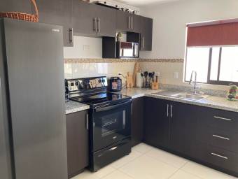 Apartamento en Venta en La Guácima, Alajuela. RAH 23-2278