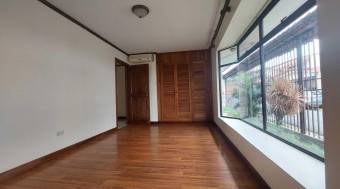 Casa en Venta en Ulloa, Heredia MLS #23-467 CL