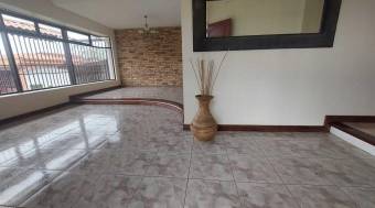 Casa en Venta en Ulloa, Heredia MLS #23-467 CL