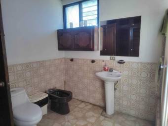 Casa en Venta en Goicoechea, San José. RAH 23-2284