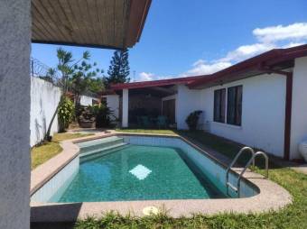 Casa en Venta en Goicoechea, San José. RAH 23-2284