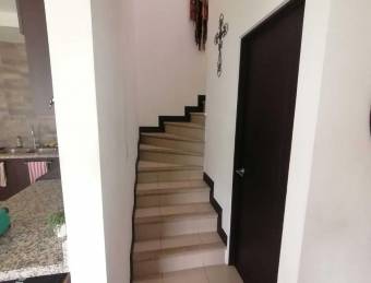 Casa en Venta en Guachipelin, Escazú MLS #23-1139 CL