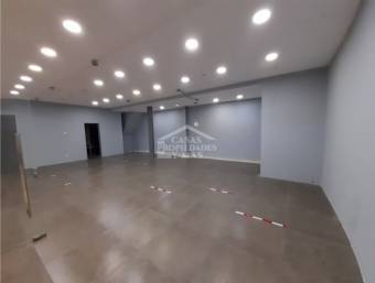 SE ALQUILA LOCAL COMERCIAL, CENTRO COMERCIAL EN CARTAGO 54M2