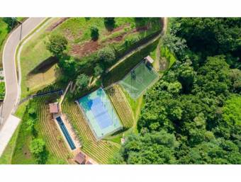 SE VENDE HERMOSO LOTE, EN CONDOMINIO HACIENDA NATURA