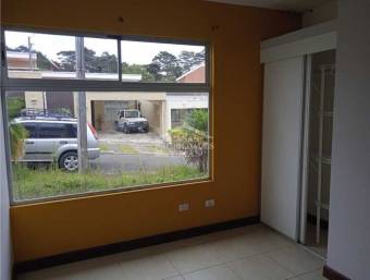 SE VENDE CASA DULCE NOMBRE CARTAGO REMATE BANCARIO