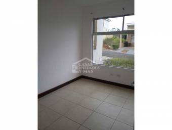 SE VENDE CASA DULCE NOMBRE CARTAGO REMATE BANCARIO