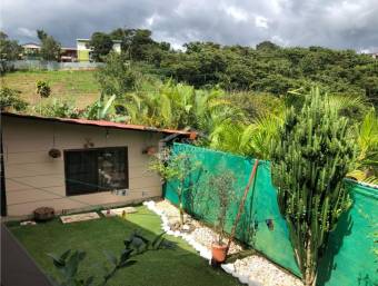 En venta casa de una planta ubicada en San Miguel de Naranjo