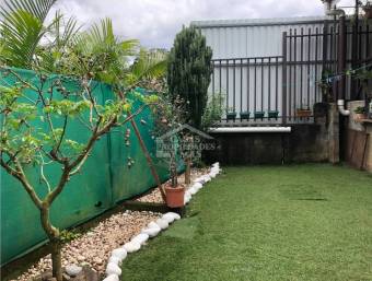 En venta casa de una planta ubicada en San Miguel de Naranjo