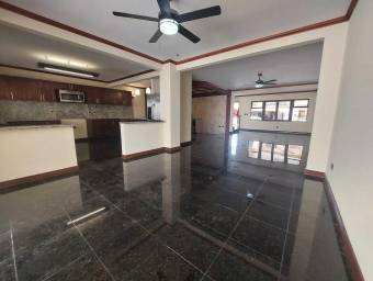 Casa en Venta en Santo Domingo, Heredia MLS #23-476 CL