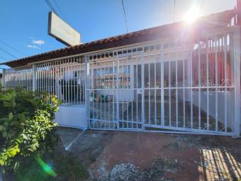 Casa en Venta en Moravia, San José. RAH 23-2342