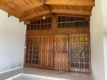 Casa en Venta en San Joaquín de Flores de Heredia MLS #23-30 CL