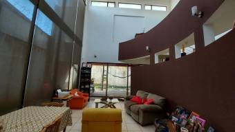 MLS-23-1665 VENTA CASA MORAVIA SAN JOSE 