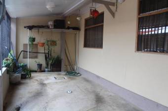 Casa en Venta en Curridabat, San José. RAH 23-1600