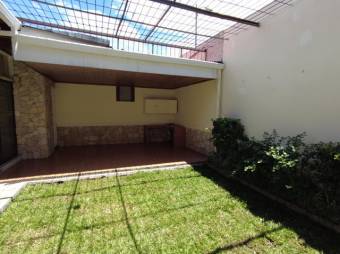 MLS-23-1448 VENTA CASA MONTES DE OCA SAN JOSE 