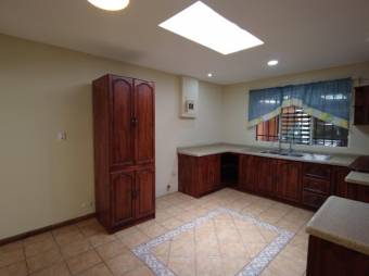 MLS-23-1448 VENTA CASA MONTES DE OCA SAN JOSE 