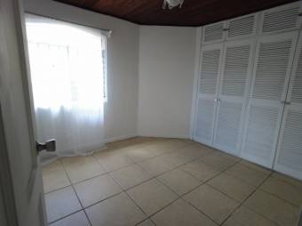 MLS-23-1448 VENTA CASA MONTES DE OCA SAN JOSE 