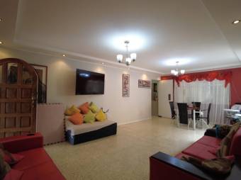 MLS-23-152 VENTA CASA ROHRMOSER SAN JOSE