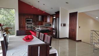 MLS-23-357 VENTA CASA GUADALUPE ALAJUELA