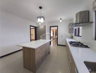 SE VENDE CASA, CURRIDABAT, ALTAMONTE