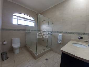 SE VENDE CASA, CURRIDABAT, ALTAMONTE