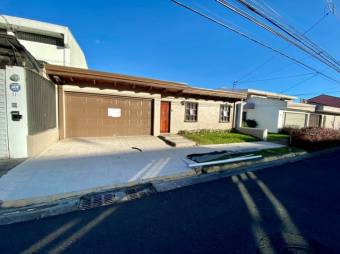 MLS-23-1647 VENTA CASA CURRIDABAT SAN JOSE 