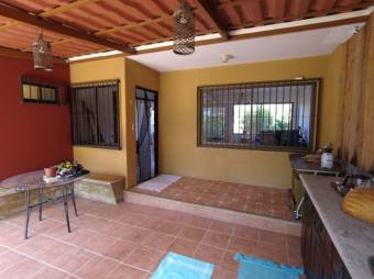 Casa en Venta en San Pablo, Heredia. RAH 23-2317